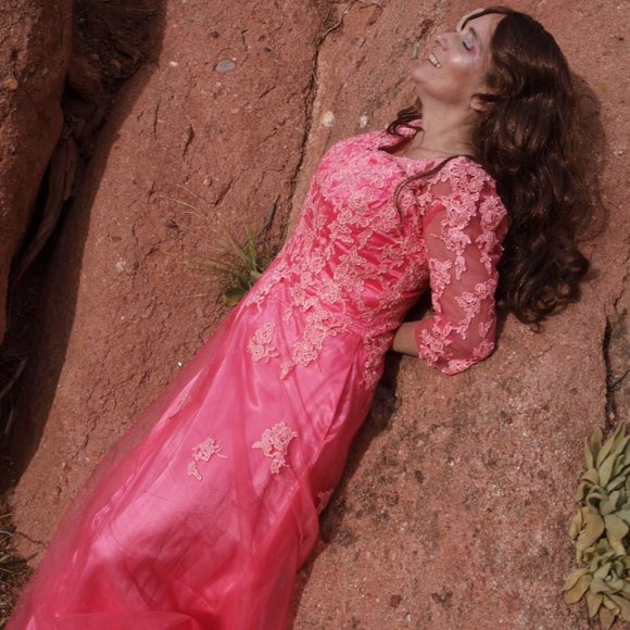 Long Coral Dress BY HAPPY WEDDING SIZE 14 NEW - Picture 1 of 13